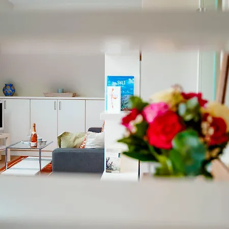 Seefeder Apartament *